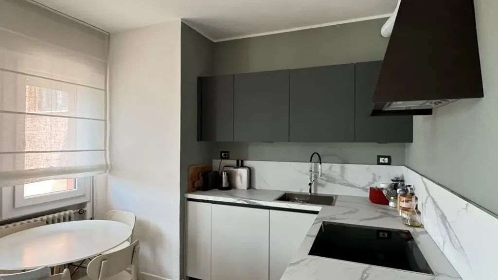 Cuisine - Central Quadruplex with Panoramic View in Mestre