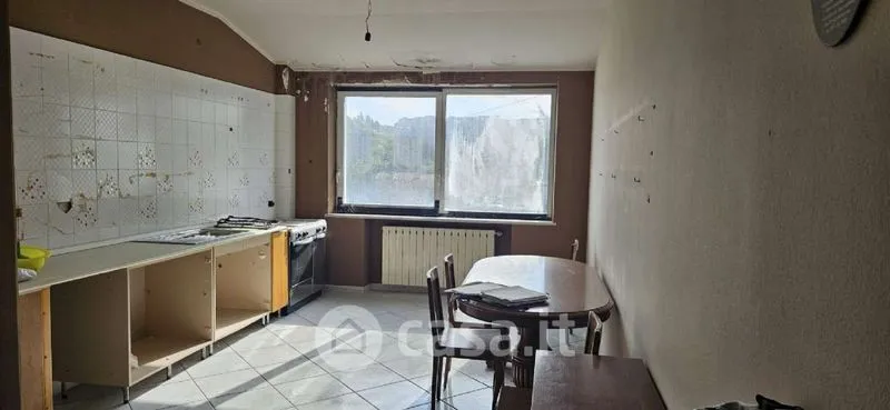 Köök - Semi-detached House with Balcony in Potenza