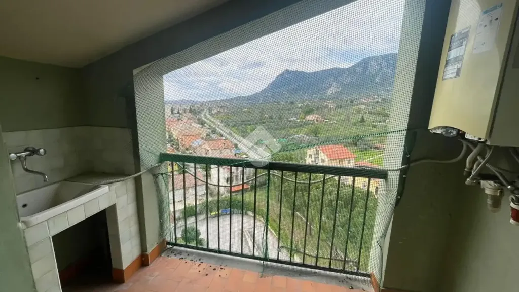 Balcon - Attic Apartment with Terrace in Terni
