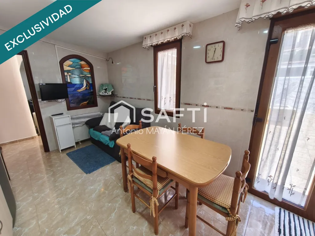 Sala da pranzo - Rustic House with Seafront Access in Ribeira