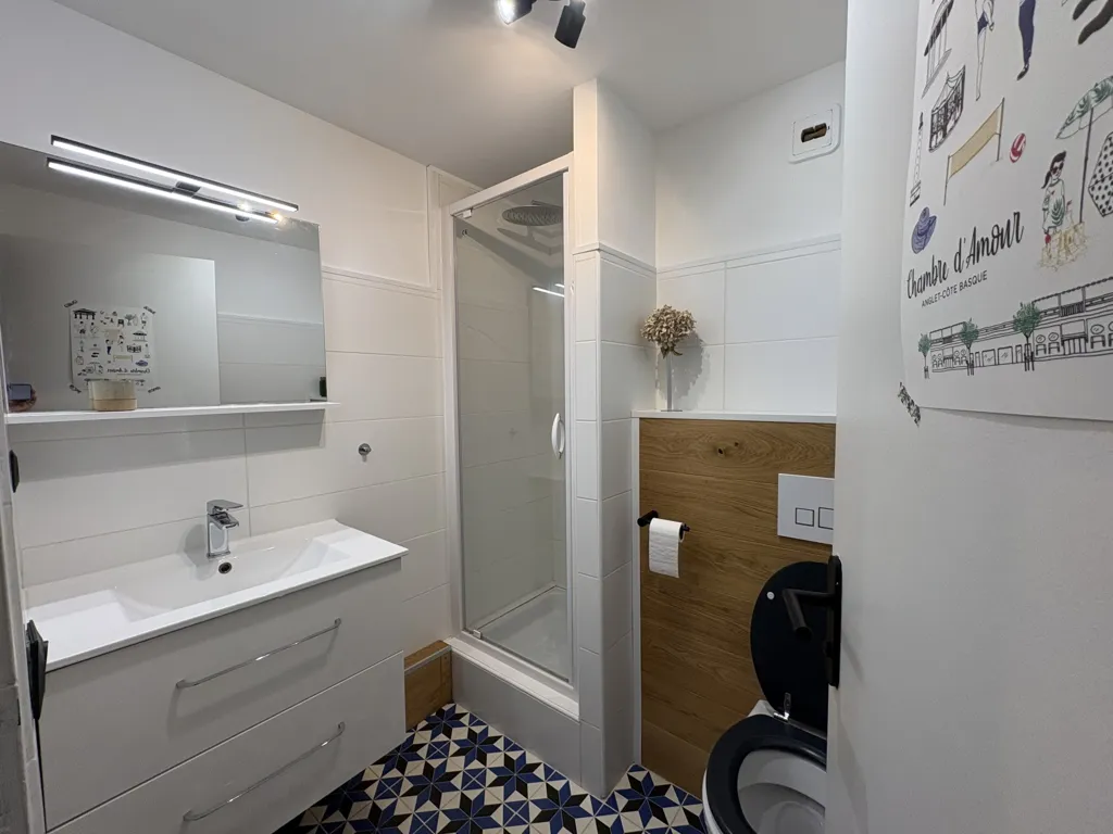 Salles de bain - Appartement Duplex avec Balcon à Anglet
