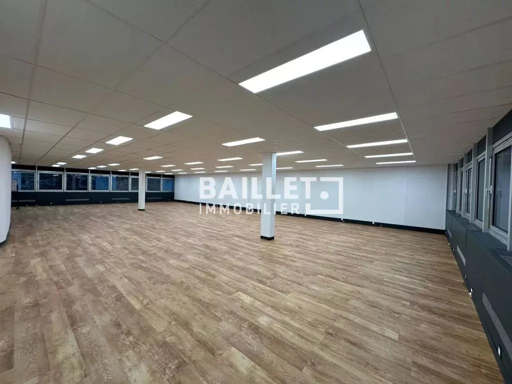 Toad - Office with Parking in Sophia Antipolis
