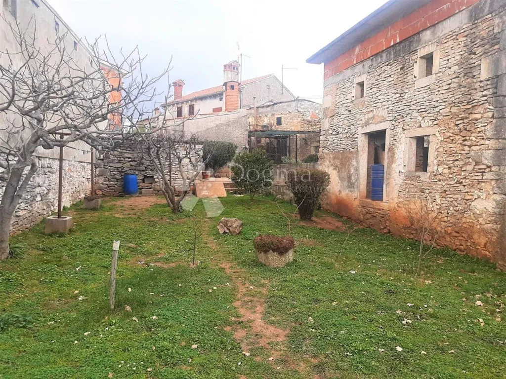Giardino - Two Renovated Istrian Houses in Marčana