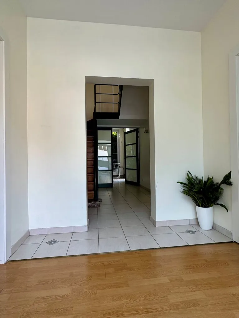 Hallway - 3-Facade House with Garden in Nalinnes
