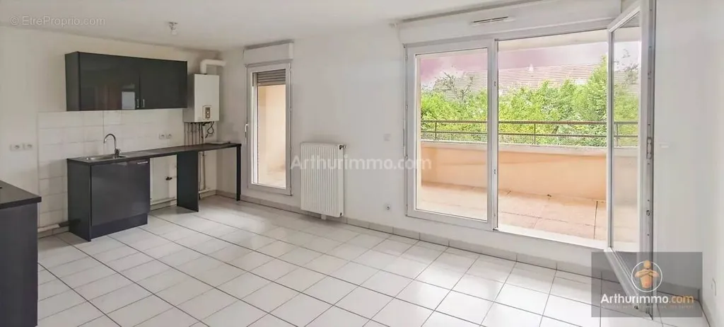 Appartement 3 pièces à Lisses