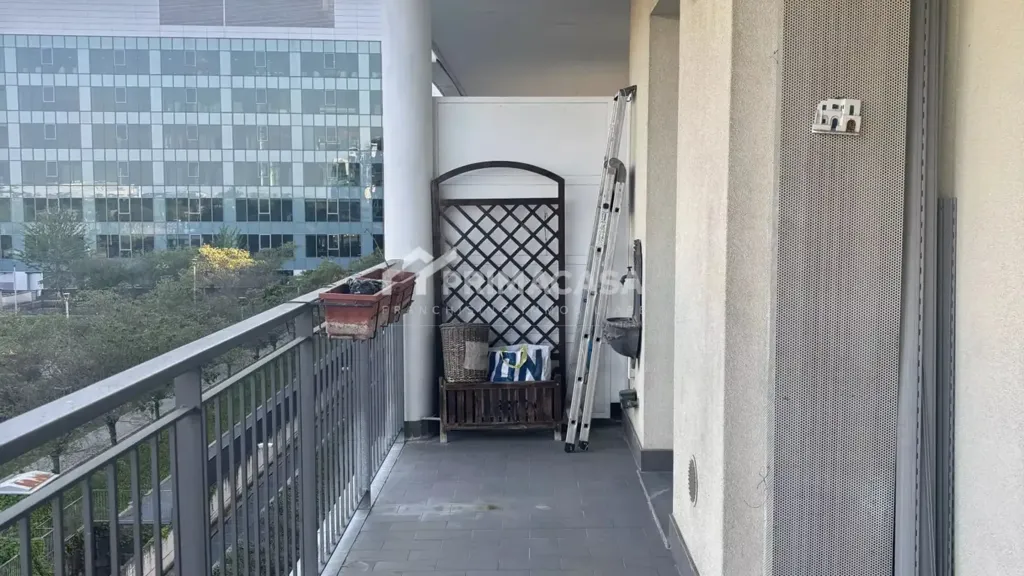 Balcon - Furnished Flat with Balcony in Santa Giulia, Milan