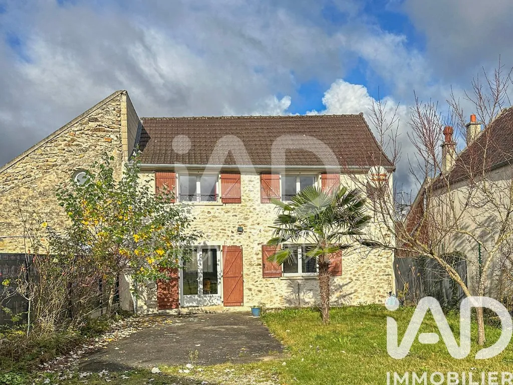 Extérieur - Maison Rénovée avec Jardin à Faremoutiers