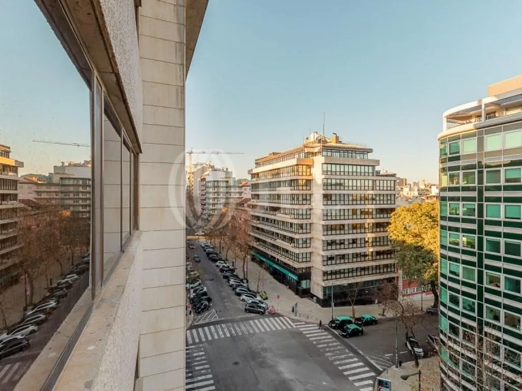 Balcon - Luxury Flat with Pool in Lisbon