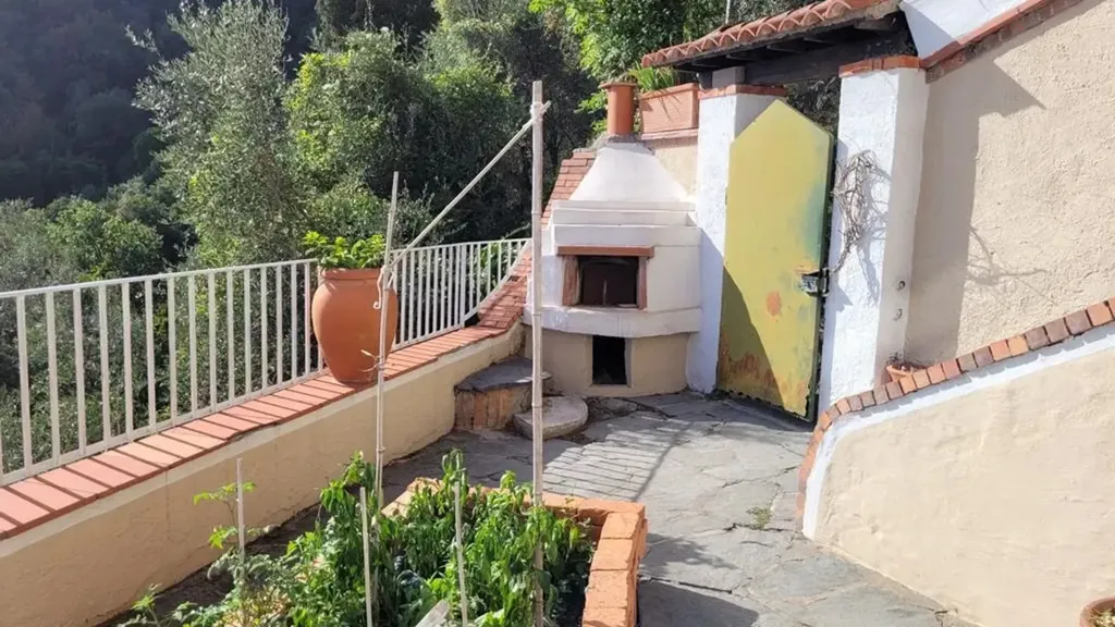 Terrasse - Restored Hilltop House with Sea View, Camaiore