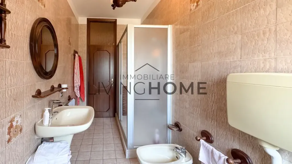 Salles de bain - Spacious Apartment with Terrace in Rimini