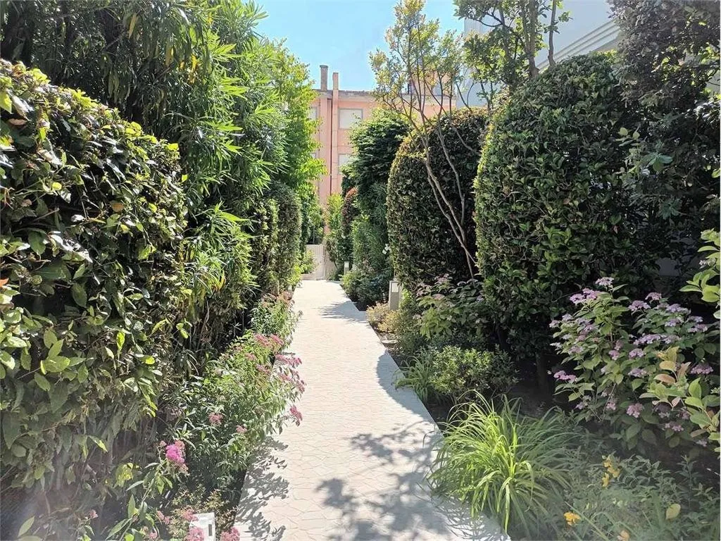 Aed - Luxury Penthouse with Sea View in Jesolo
