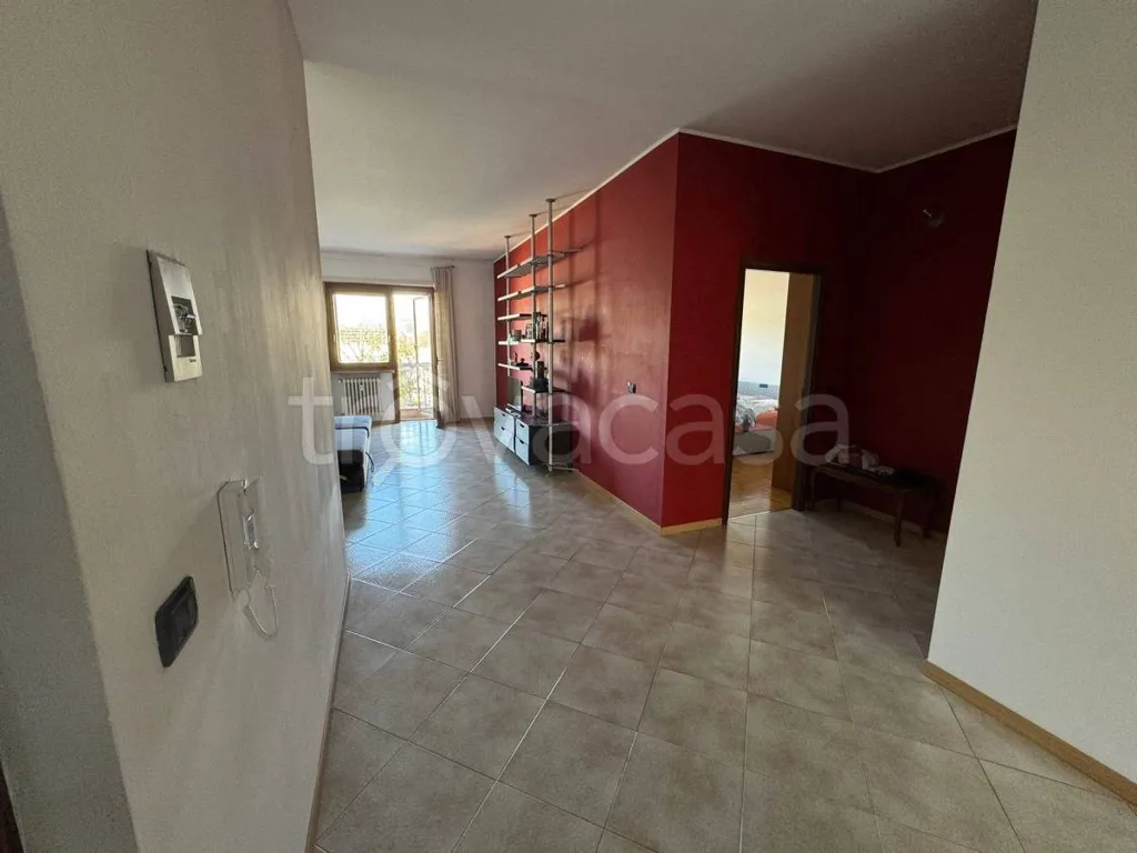 Hallway - Bright Apartment with Balcony in Turin