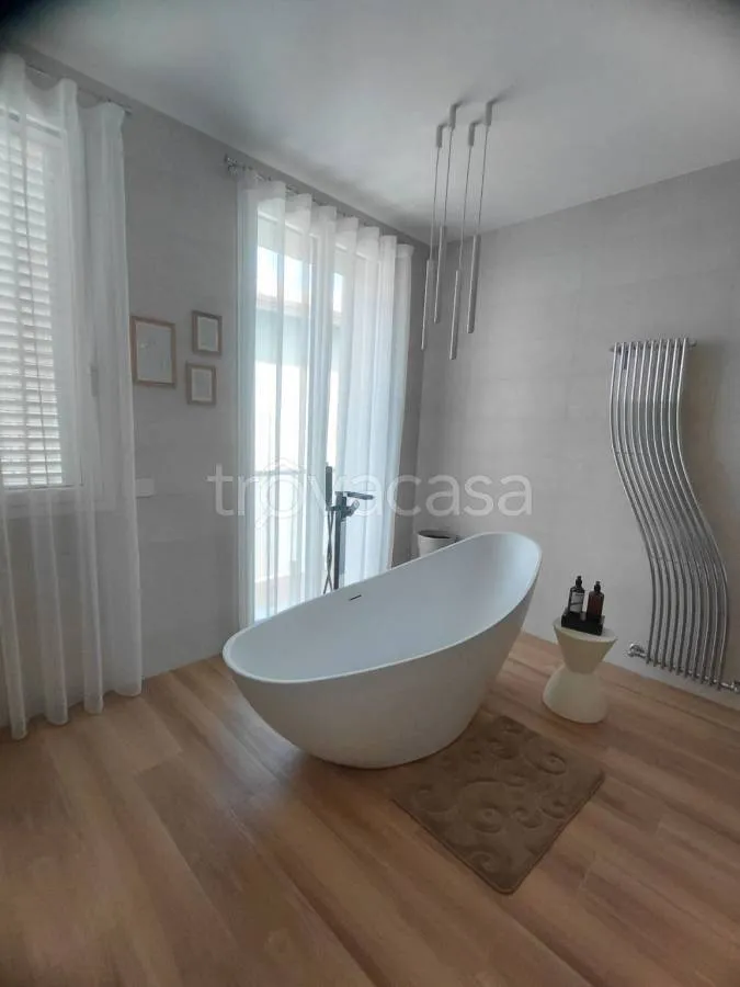 Bagni - Modern Apartment with Terrazzone in Pesaro