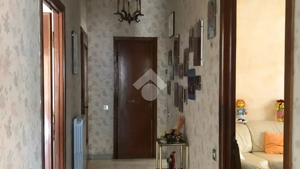 Esik - Spacious Apartment with Balcony in Marino