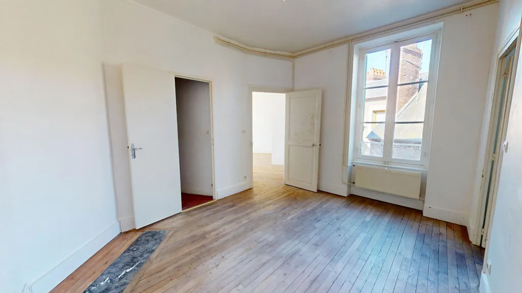 Pièces - Appartement T3 avec Vue Cathédrale à Nevers