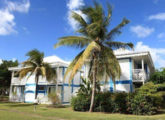 Exterior - Studio with Pool and Beach Access in Saint François