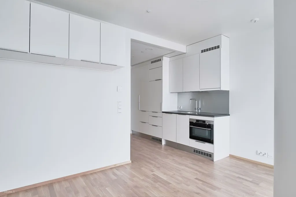 Köök - Modern Studio with Garden View in Kalasatama
