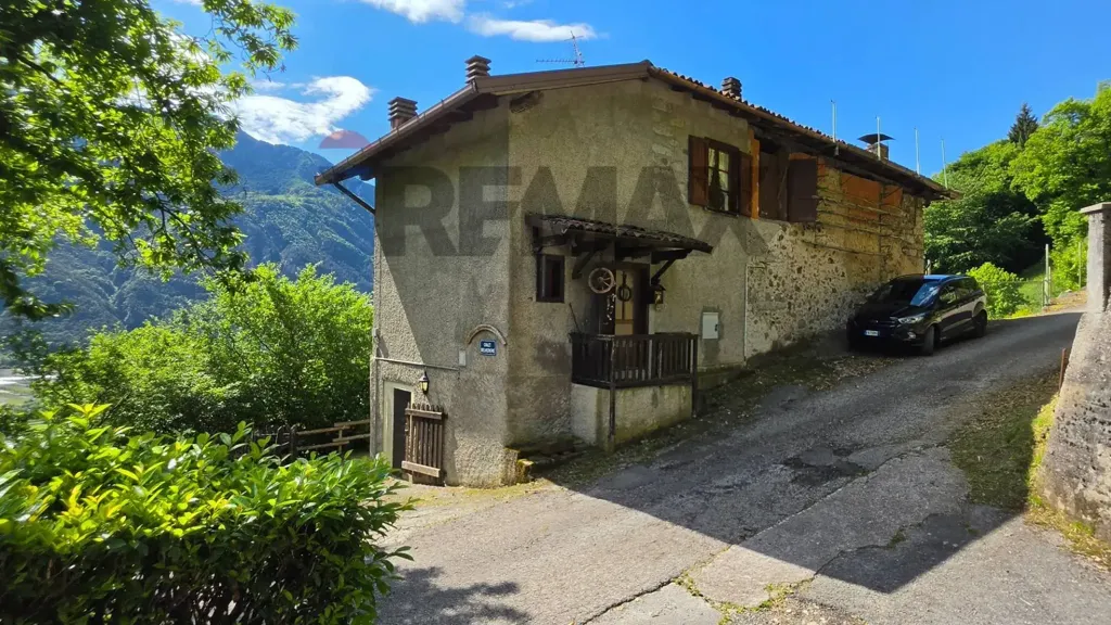 Exterior - Trilocale with Garden in Darzo