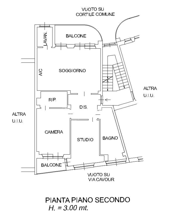 Floor Plan - Modernised Apartment with Balcony in Settimo Torinese