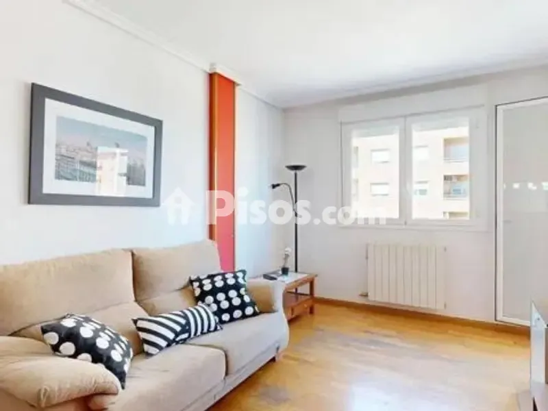 Soggiorno - Bright Apartment with Terrace in Valdefierro