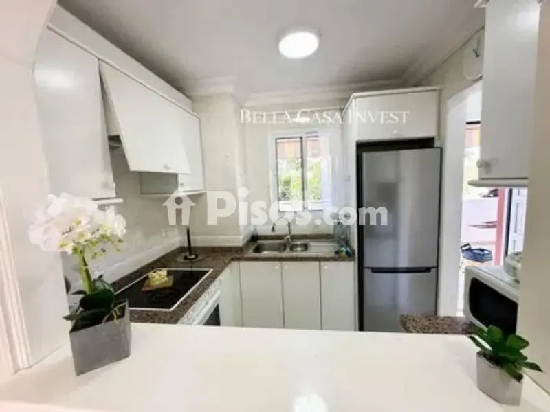 Cuisine - Apartment with Sea View in Botanical District
