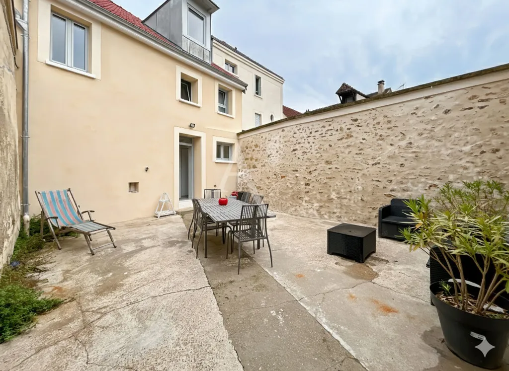 Jardin - Maison de Ville Rénovée à Courdimanche