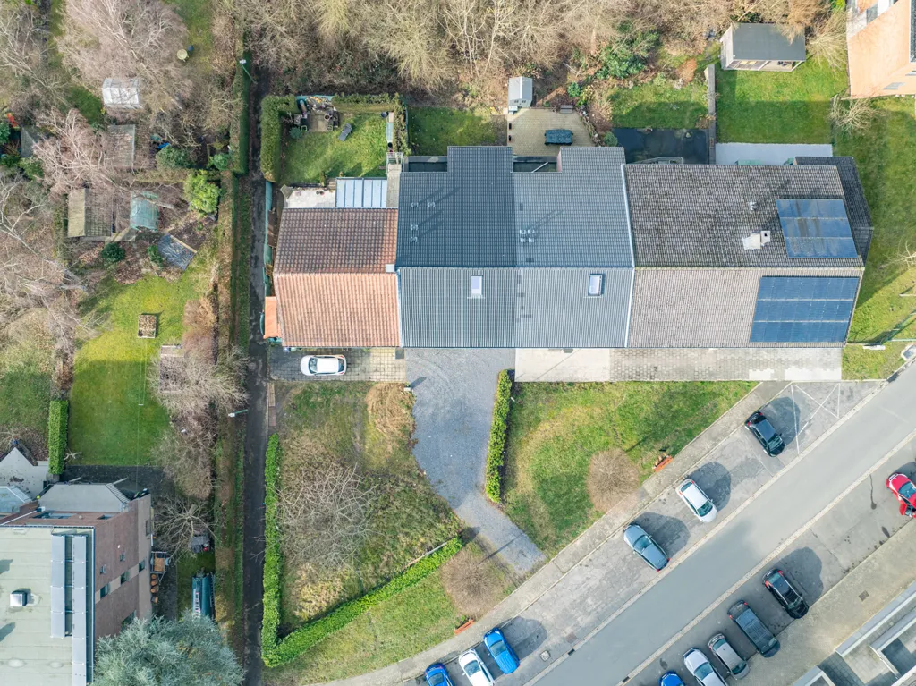 Õhuvaade - New Apartment with Private Garden in Ougrée