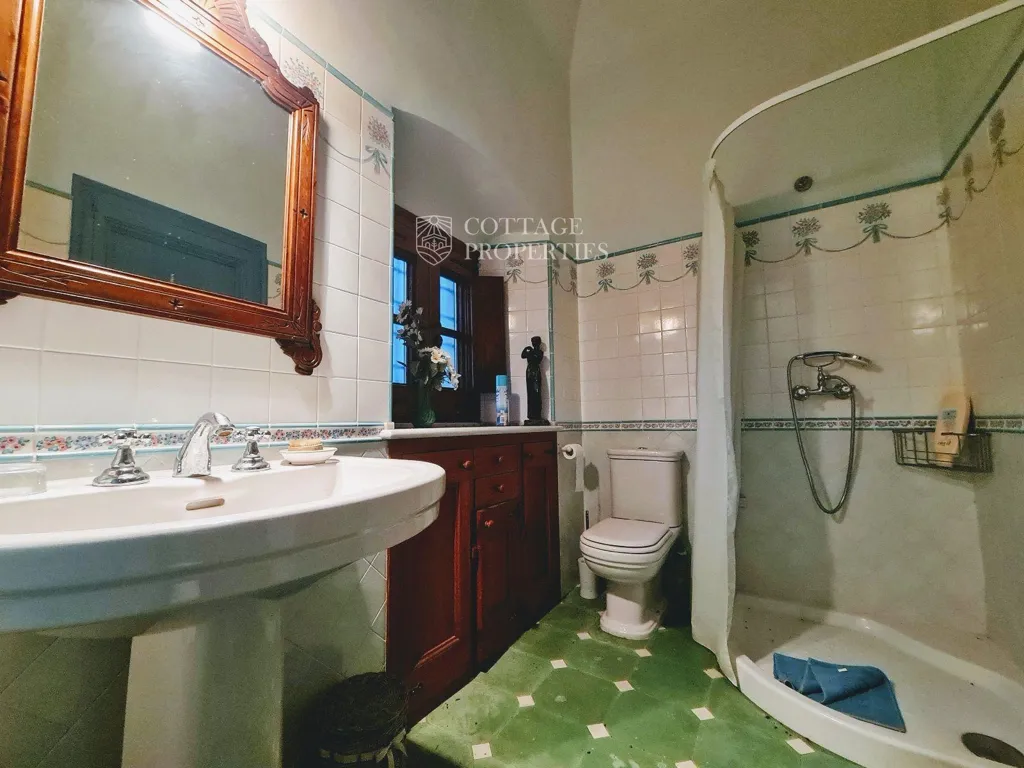 Bagni - Rustic Estate with Masia in Llagostera