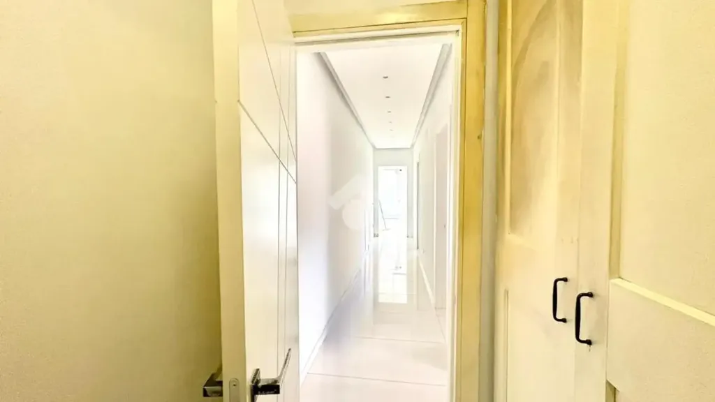 Entrée - Panoramic Apartment with Balcony in Naples