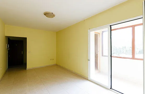 Office in Central Ricla, Zaragoza