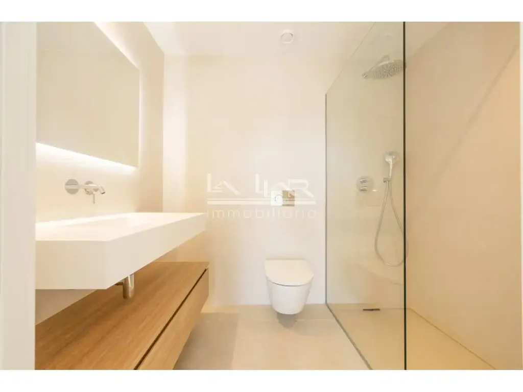 Salles de bain - Newly Built Flat with Terraces in Nord-El Sucre