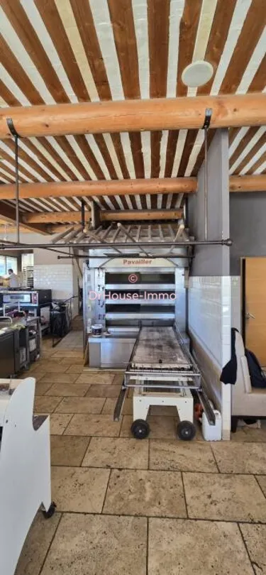 Cuisine - Commerce avec Terrasse Privative à Manosque