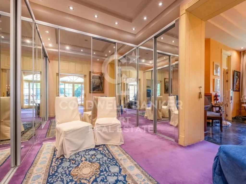 Toad - Luxury Villa with Private Pool in Guadalmina Baja