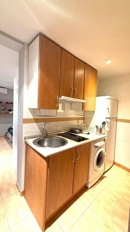 Köök - Furnished Studio with Balcony in Goya, Madrid