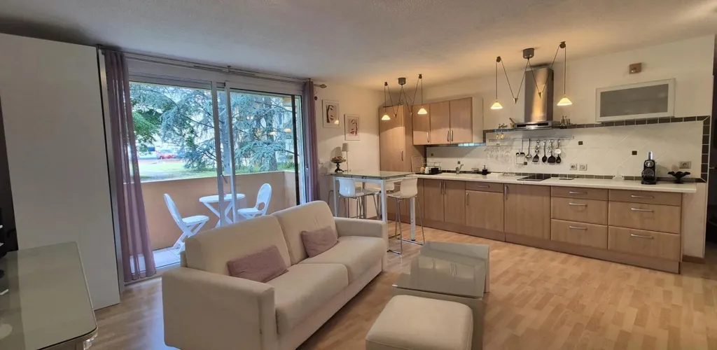Cuisine - Appartement 3 Pièces avec Balcon à Blagnac