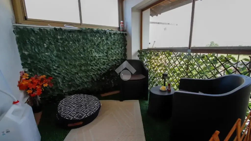 Rõdu - Semi-detached House with Garden in Bosconero
