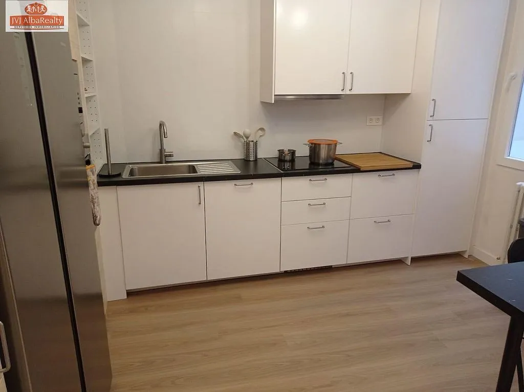 Cuisine - Fully Renovated Flat with Garage in Albacete