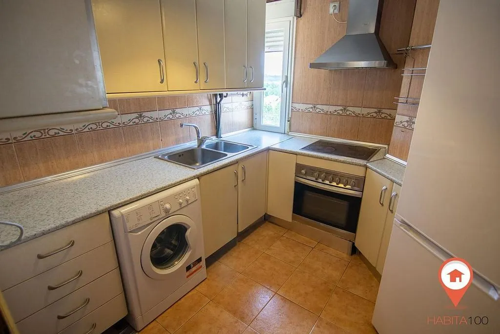 Cuisine - Two-Bedroom Apartment with Views in Cuenca Centre
