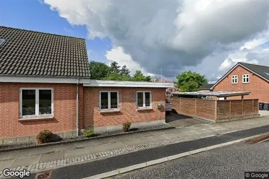Välivaade - Rental Property in Fårvang, Storgade