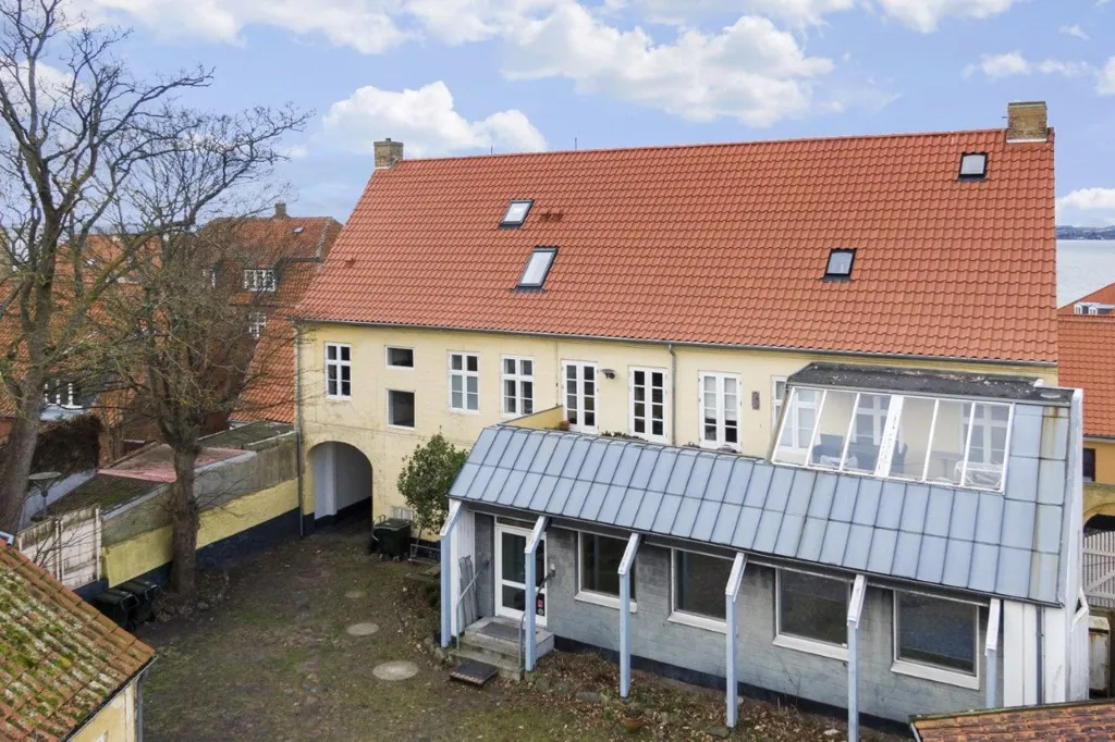 Õhuvaade - Comprehensive Renovated Apartment with Balcony in Ebeltoft