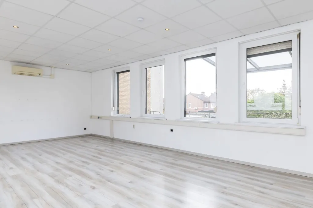 other_room