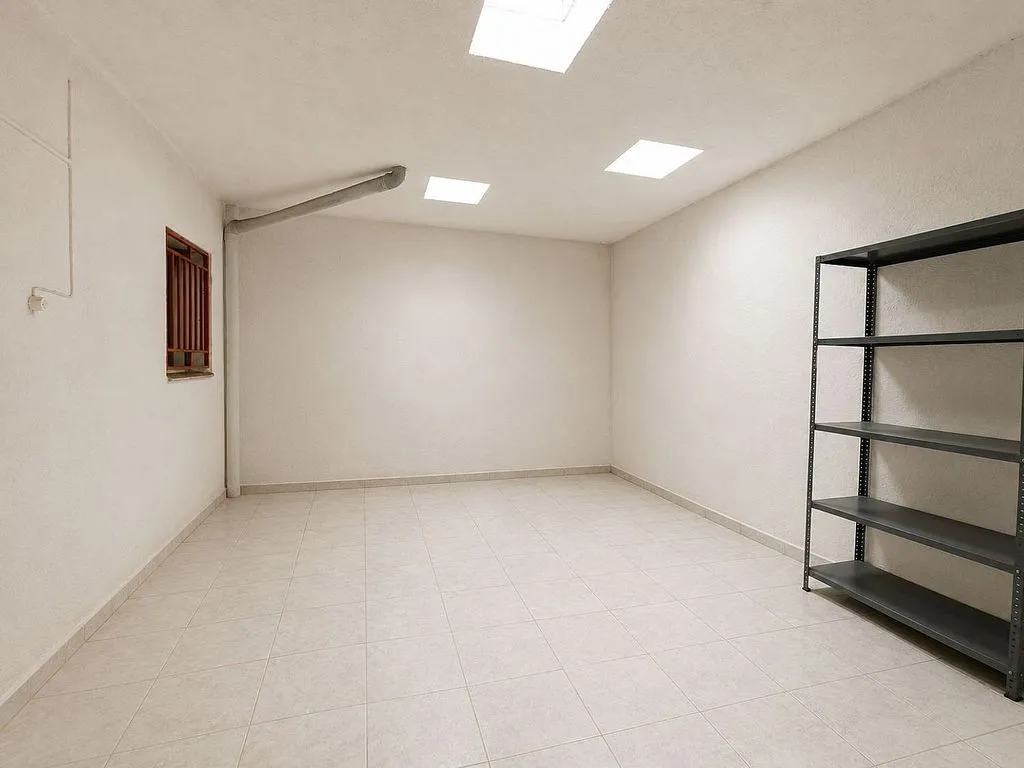 Pesuköök - Commercial Space with Conversion Potential in El Vendrell