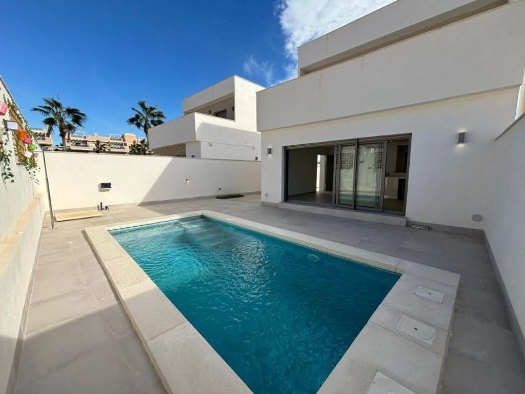 Piscine - New Build Detached House with Pool in Orihuela