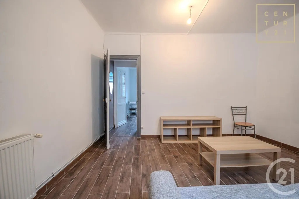 Séjour - Appartement Meublé 2 Pièces en Centre-Ville de Maubeuge