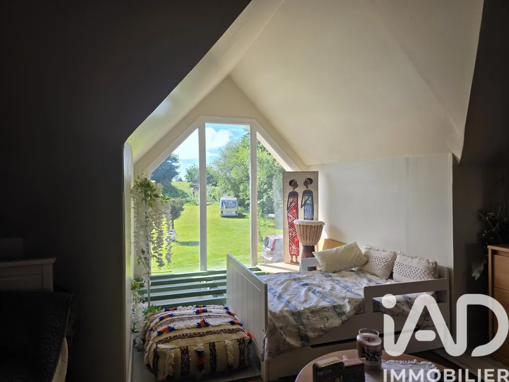 Bedrooms - Spacious House with Garden in Plédéliac
