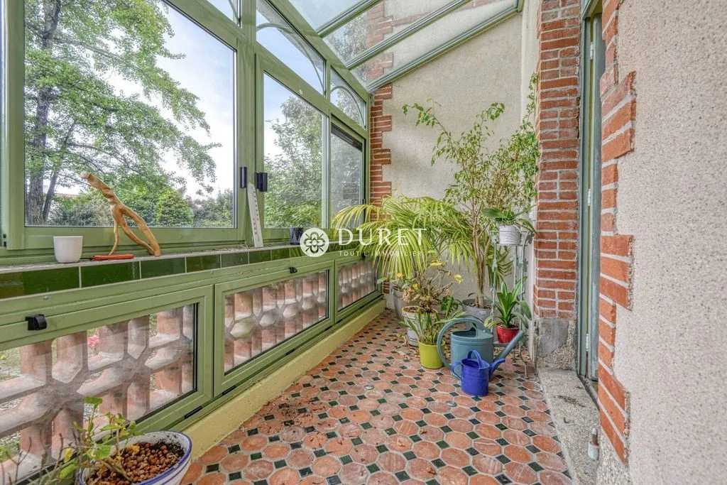 Terrasse - Maison de Luxe avec Parc Boisé à Cugand