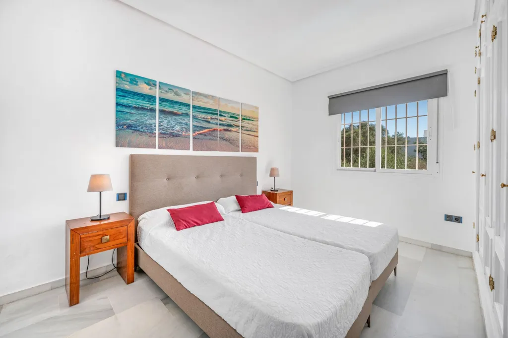 Bedrooms - Andalusian Villa with Pool in Sotogrande