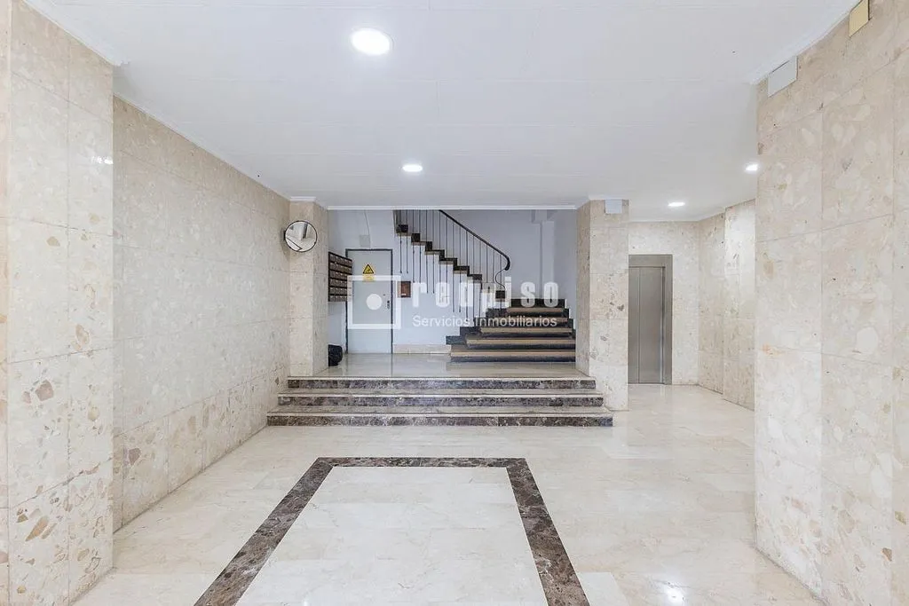 Entrée - 3-Bed Apartment with Balcony in El Grau