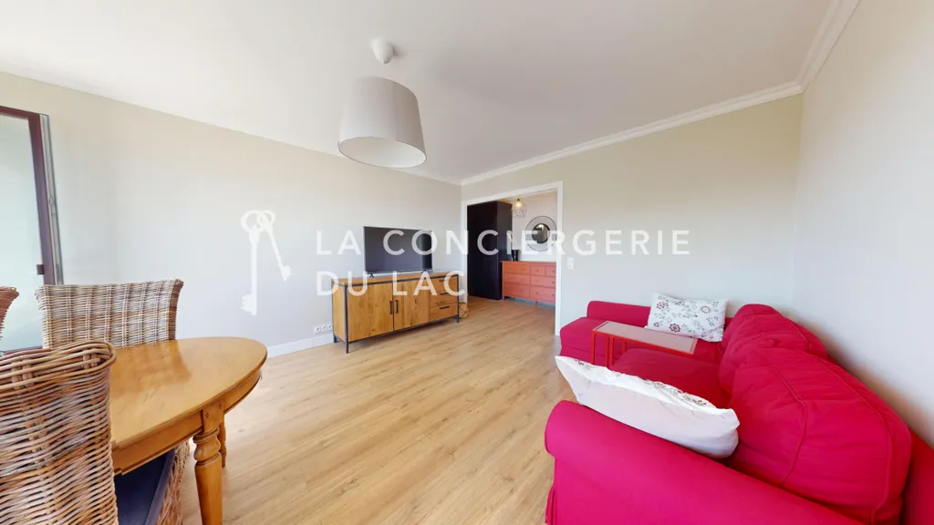 Séjour - Appartement Luxueux avec Vue Montagne à Annecy