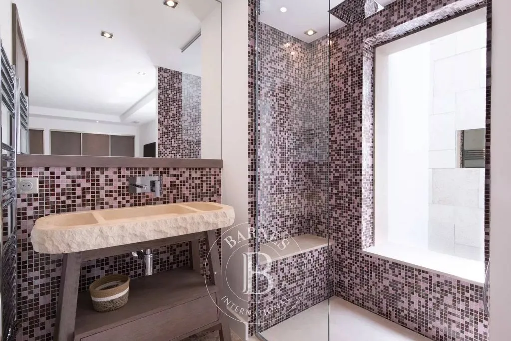 Salles de bain - Villa Luxe avec Vue Mer à Sainte-Maxime